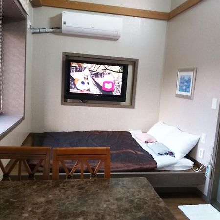 Sanaega Pension Villa Yangyang Exteriör bild