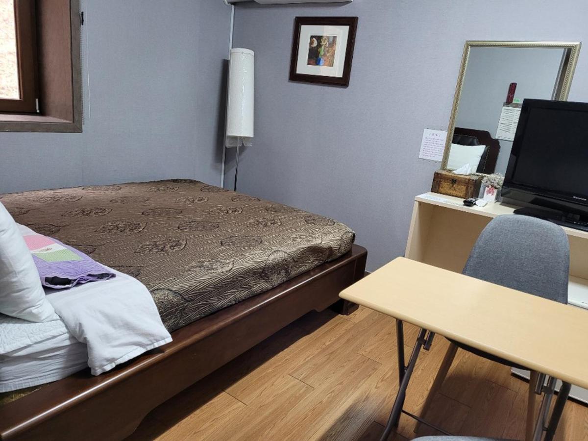 Sanaega Pension Villa Yangyang Exteriör bild