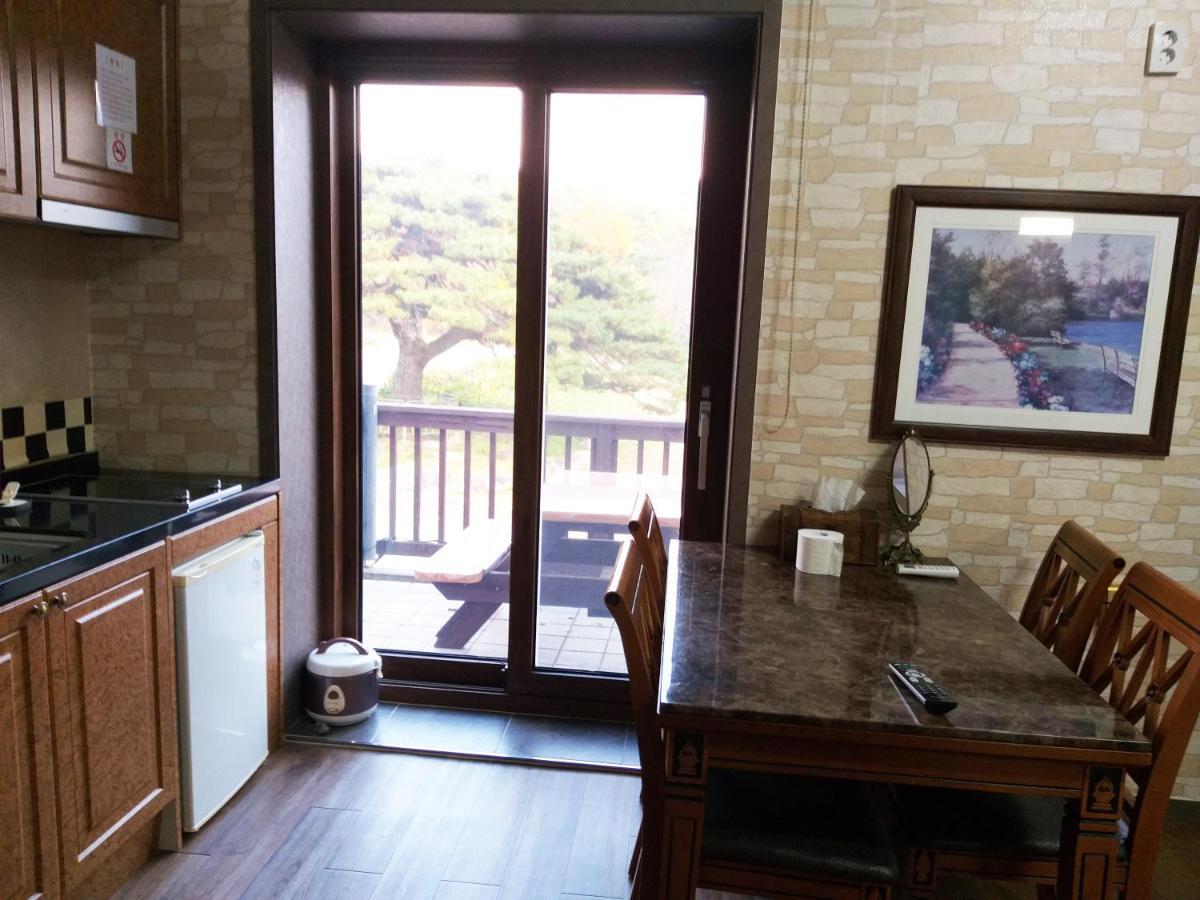 Sanaega Pension Villa Yangyang Exteriör bild