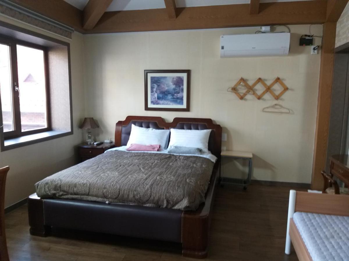 Sanaega Pension Villa Yangyang Exteriör bild